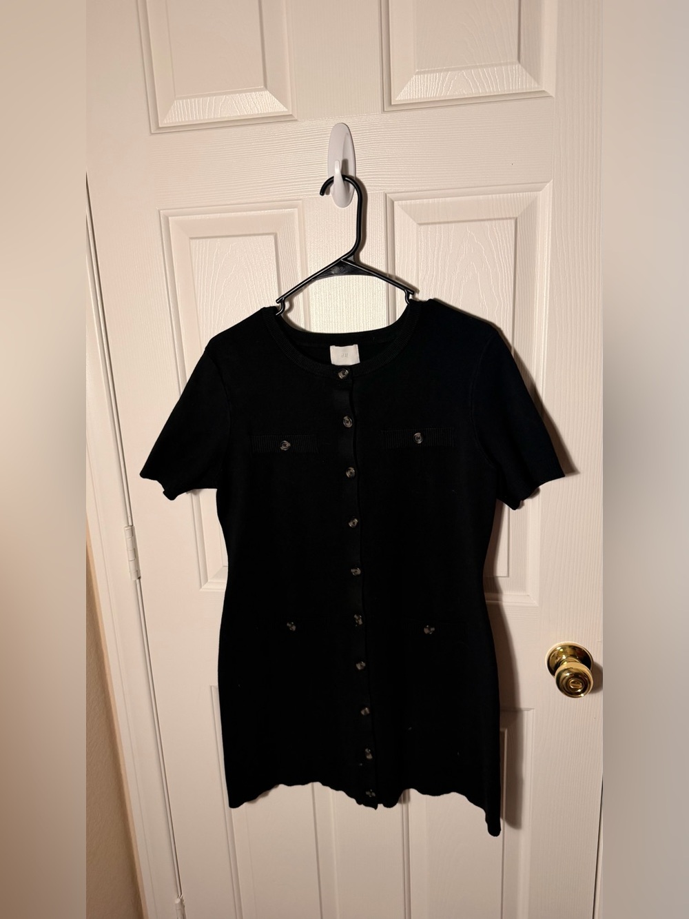 H&M Black Short-Sleeve Button-Front Midi Dress
